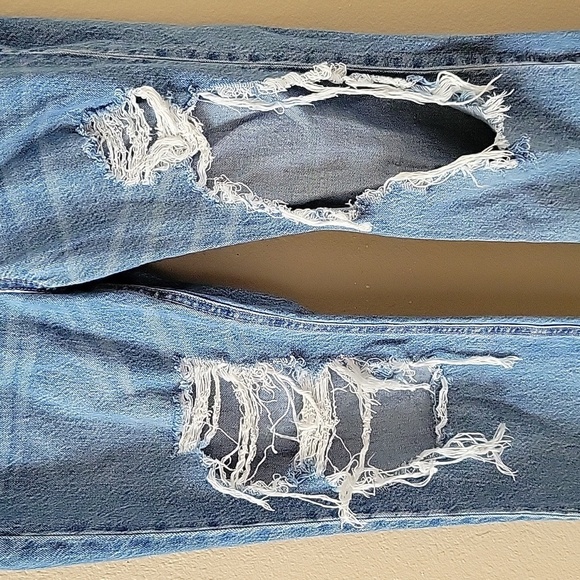 Aeropostale Womens 90s Baggy Ripped Denim Jeans - Size 6 - Picture 7 of 8